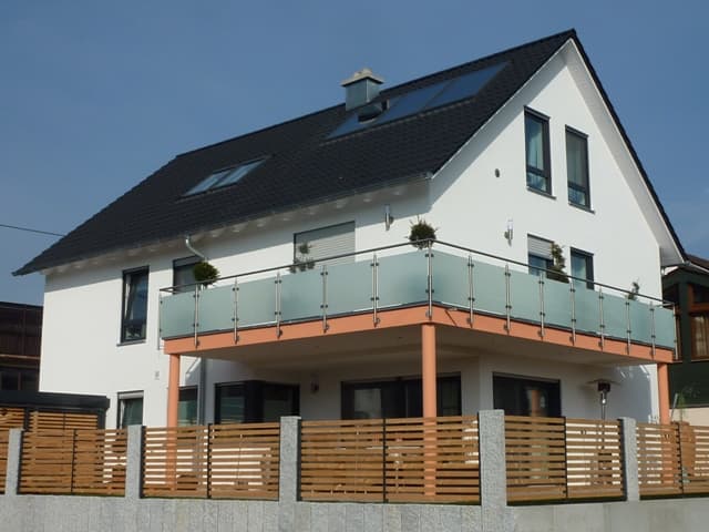 Sehr großes Einfamilienhaus in Nellingen